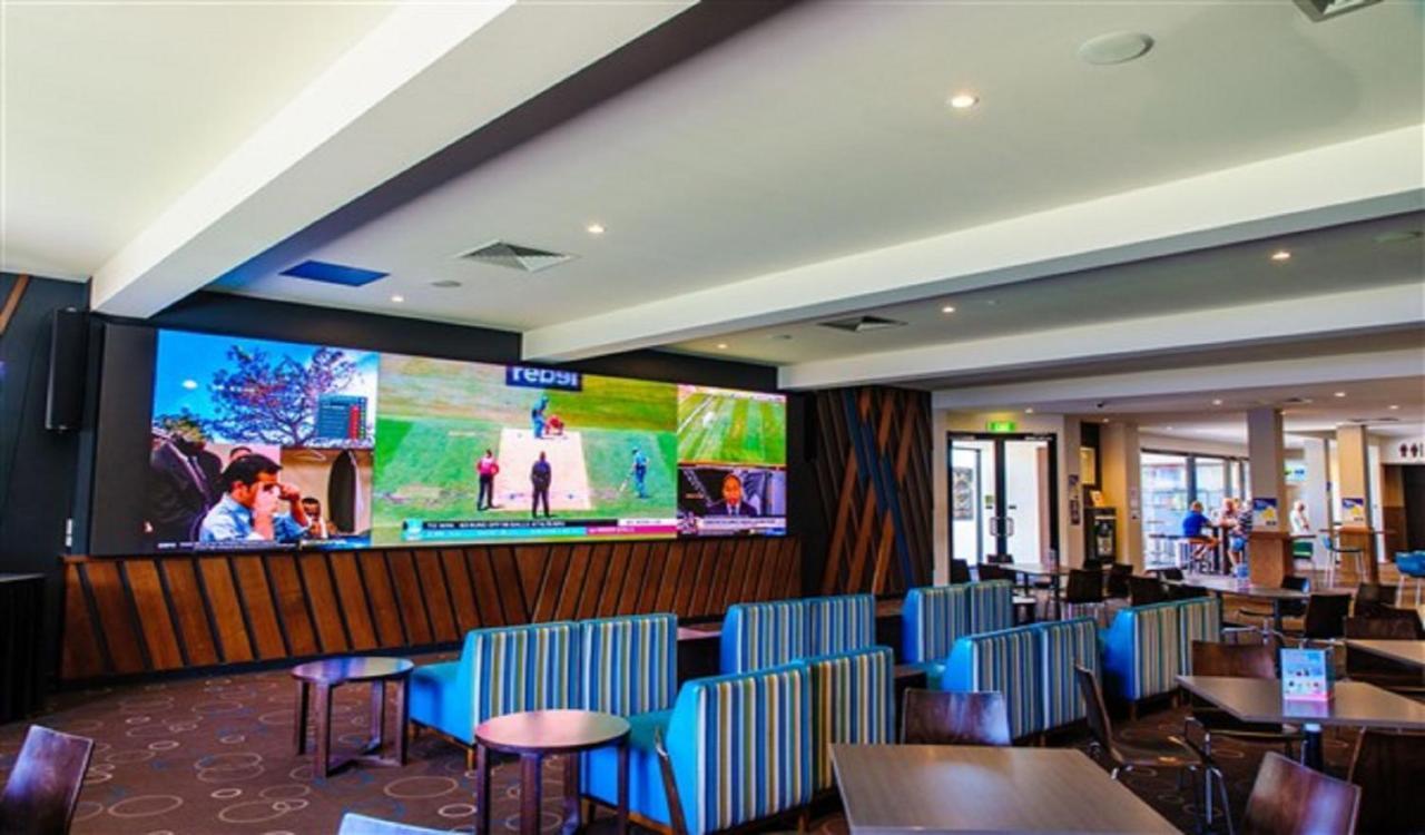 קרוידון Dorset Gardens Hotel מראה חיצוני תמונה