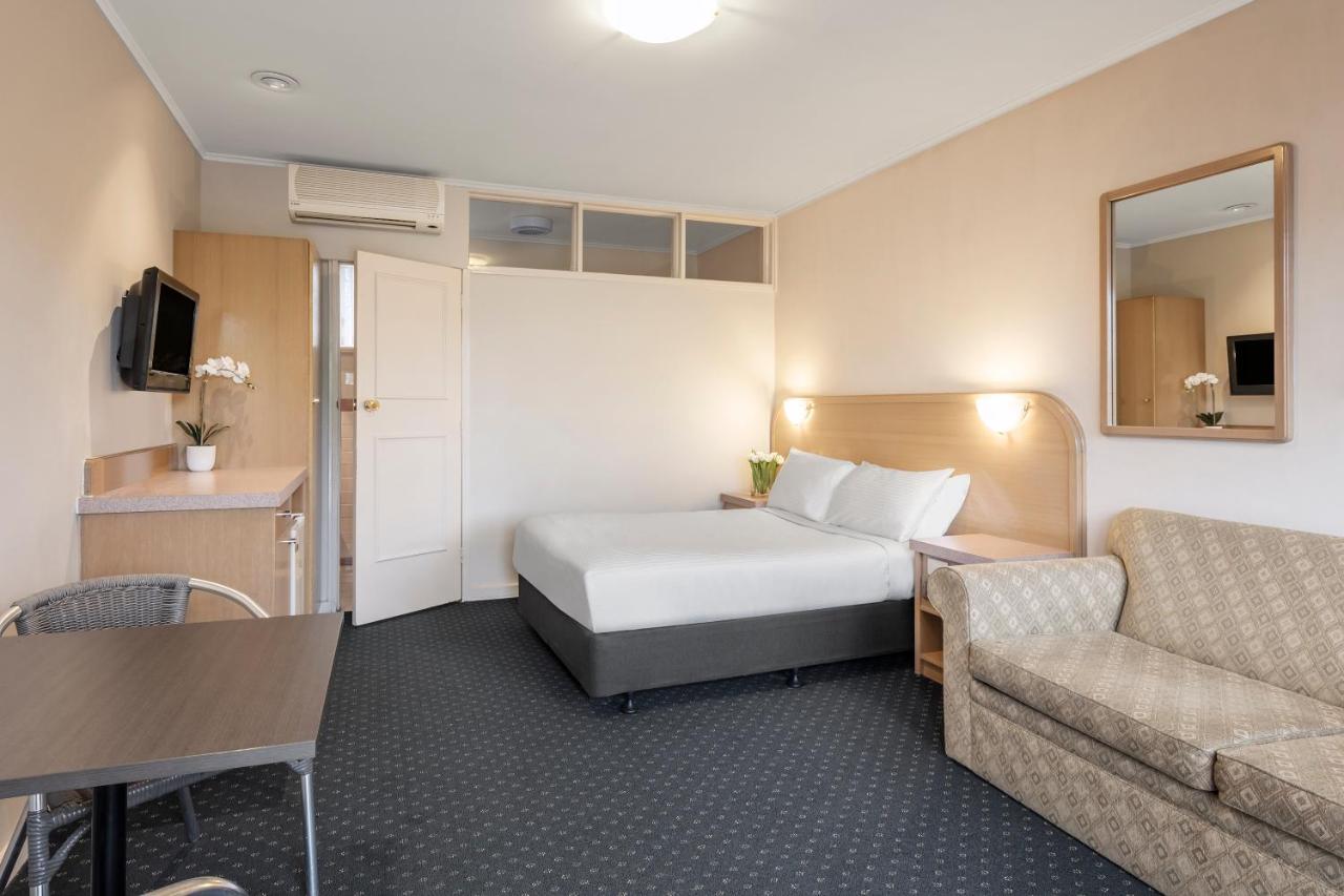 קרוידון Dorset Gardens Hotel מראה חיצוני תמונה