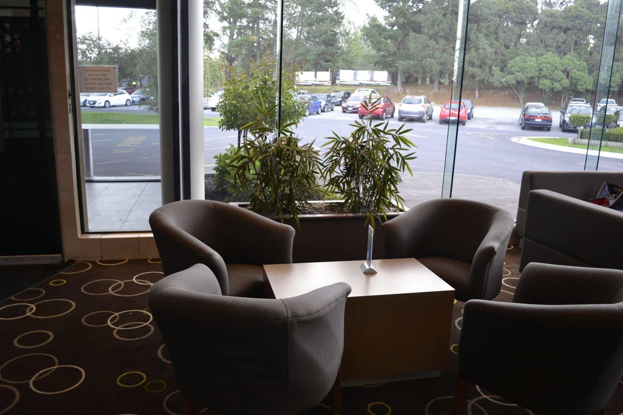 קרוידון Dorset Gardens Hotel מראה חיצוני תמונה