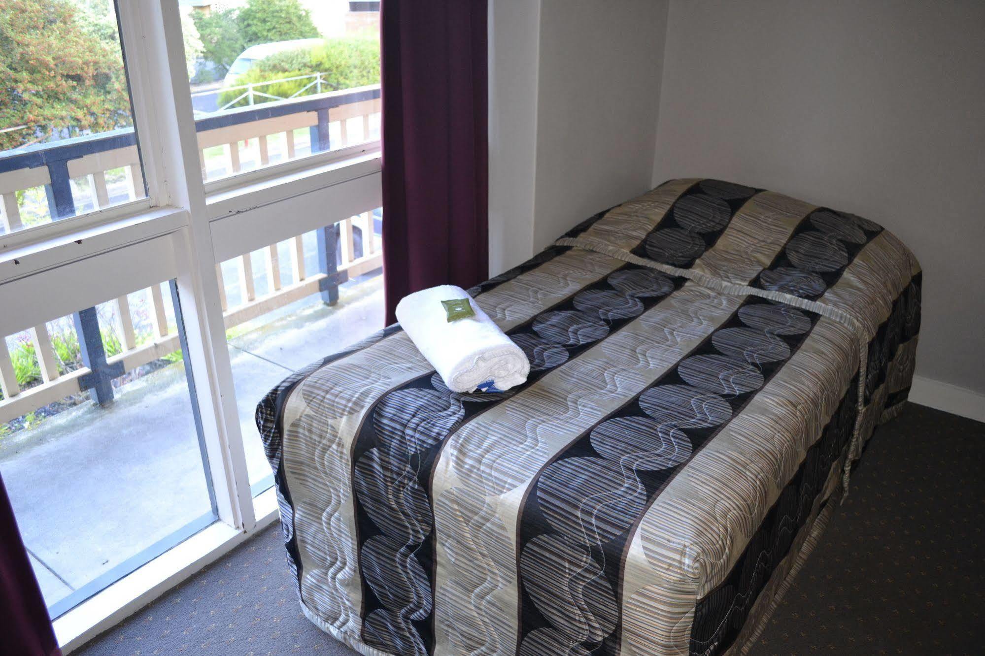 קרוידון Dorset Gardens Hotel מראה חיצוני תמונה